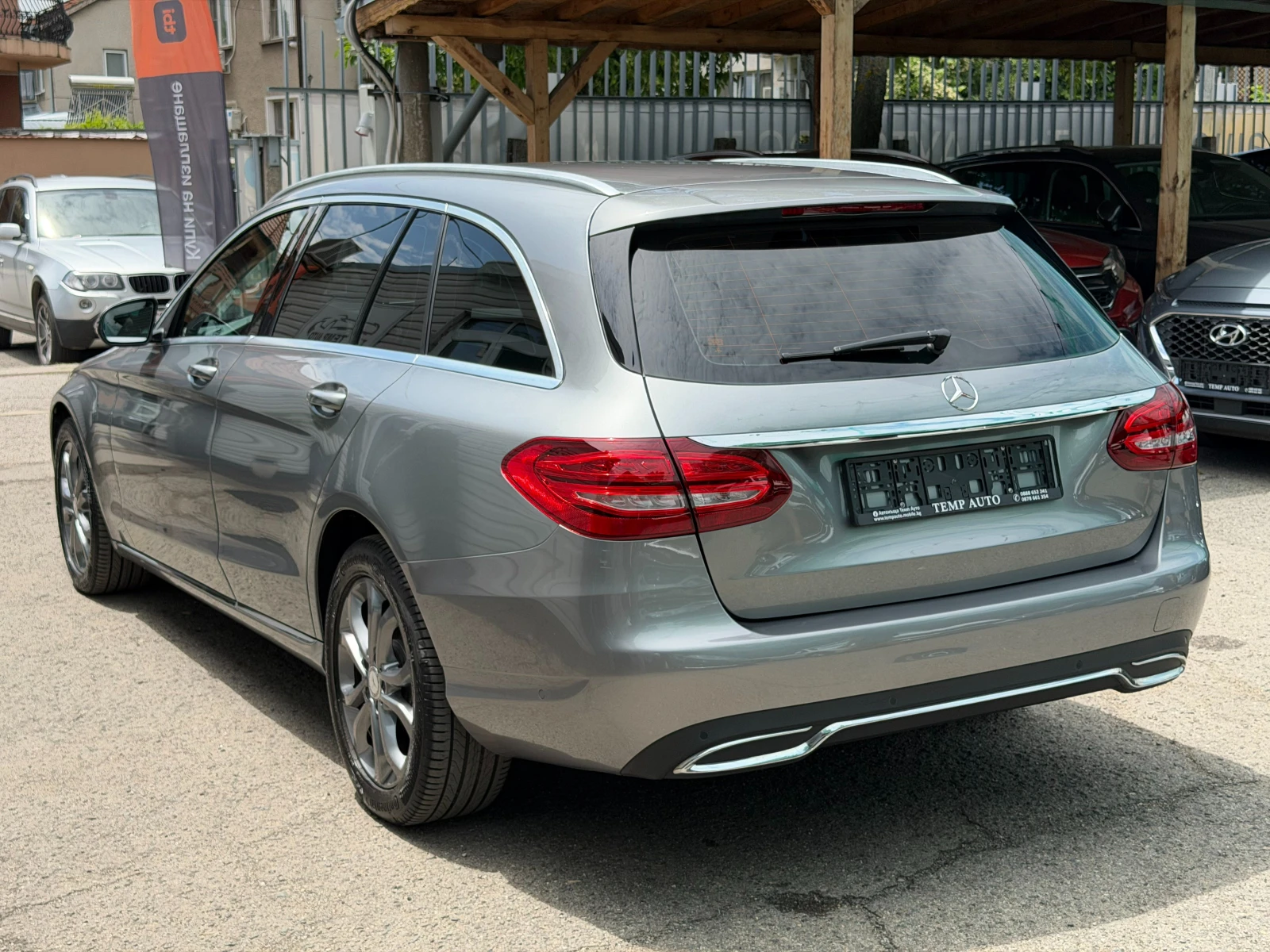 Mercedes-Benz C 220 D* СЕРВИЗНА КНИЖКА С ПЪЛНА ИСТОРИЯ В МЕРЦЕДЕС, снимка 7 - Автомобили и джипове - 55205607