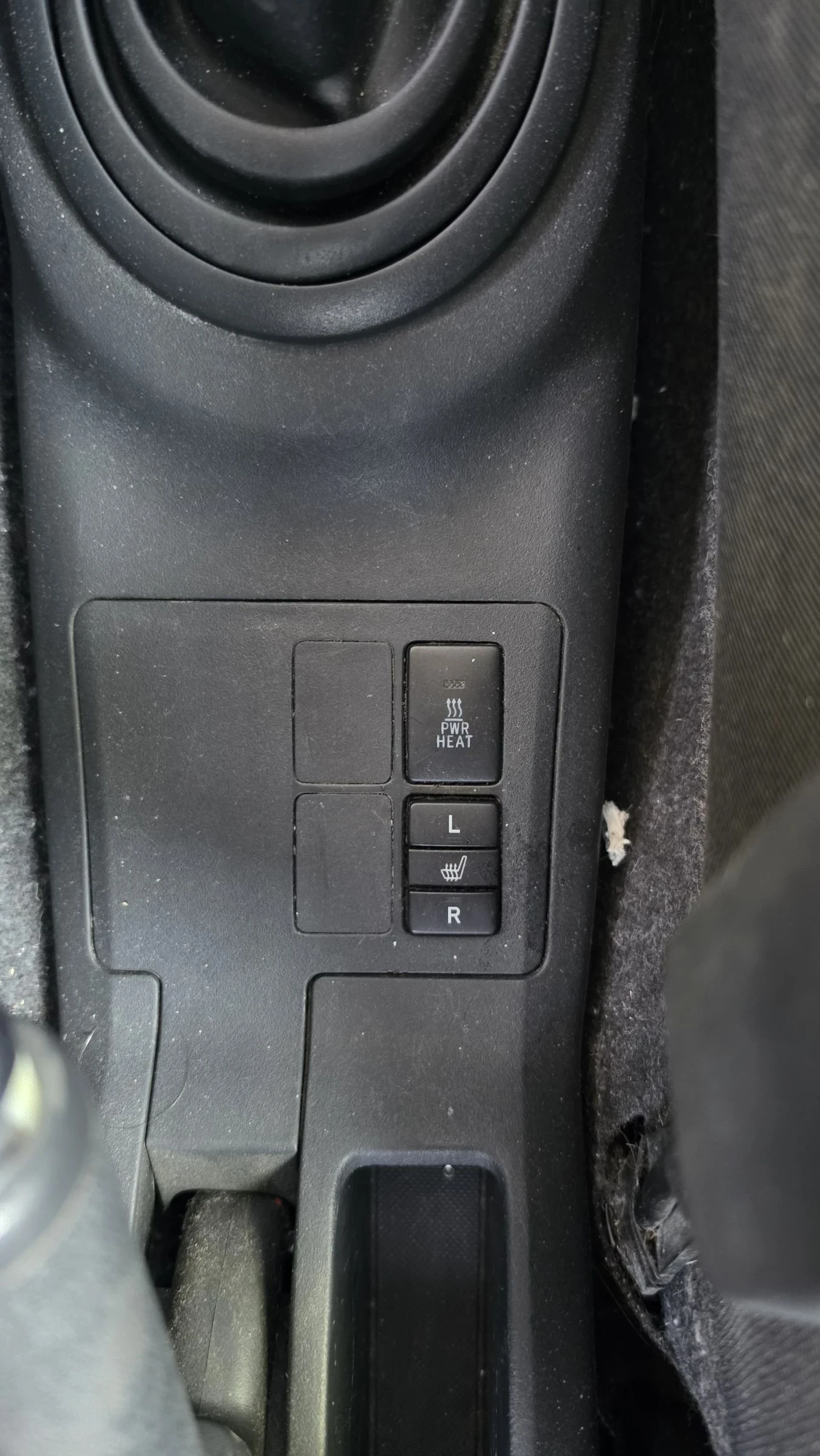 Toyota Yaris 1.4 d 90 к.с, снимка 11 - Автомобили и джипове - 55352730