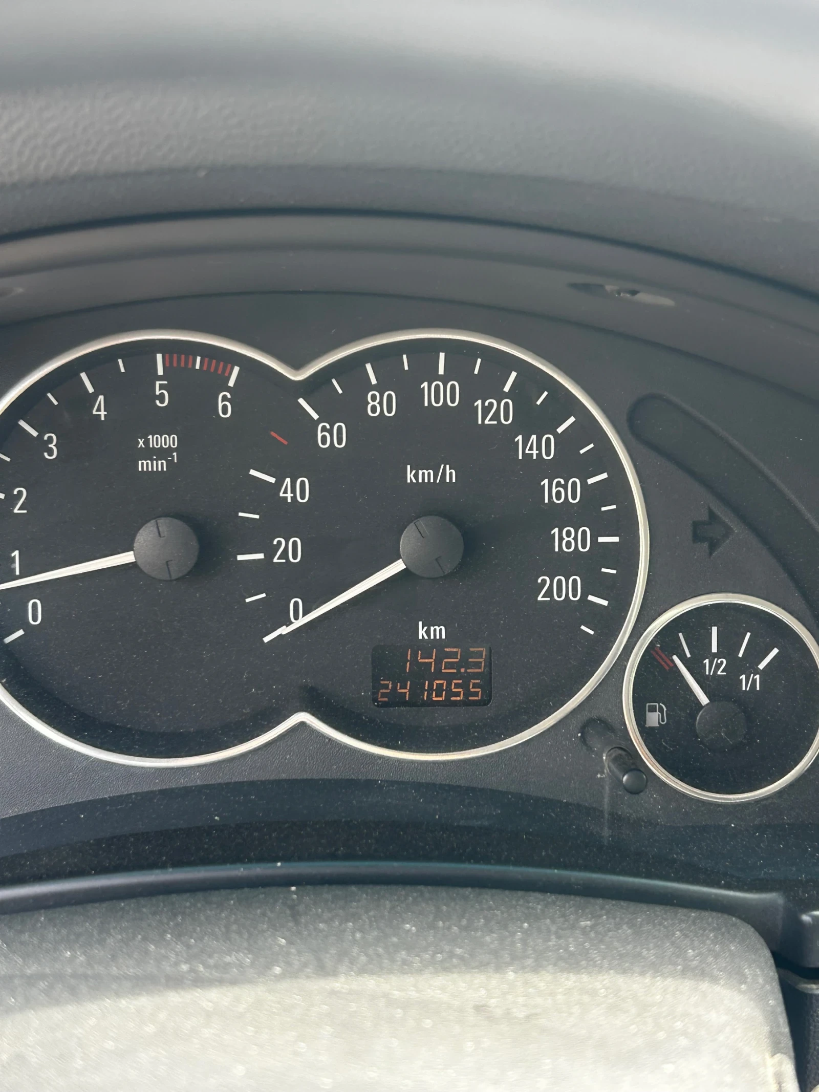 Opel Meriva, снимка 3 - Автомобили и джипове - 56040554