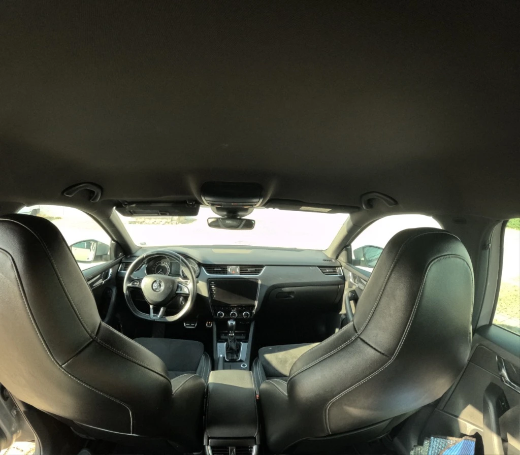 Skoda Octavia VRS 2.0 TDI 4x4 / FULL LED / Canton / Keyless, снимка 11 - Автомобили и джипове - 56066657
