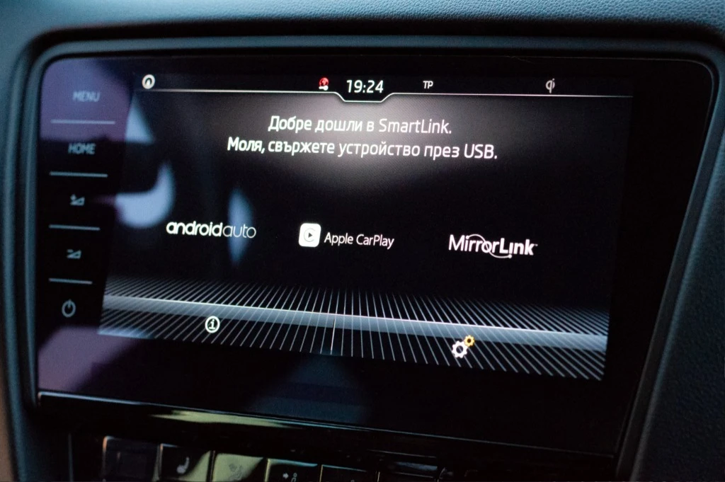 Skoda Octavia VRS 2.0 TDI 4x4 / FULL LED / Canton / Keyless, снимка 13 - Автомобили и джипове - 56066657