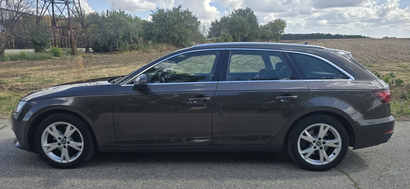 Audi A4, снимка 3 - Автомобили и джипове - 56184158