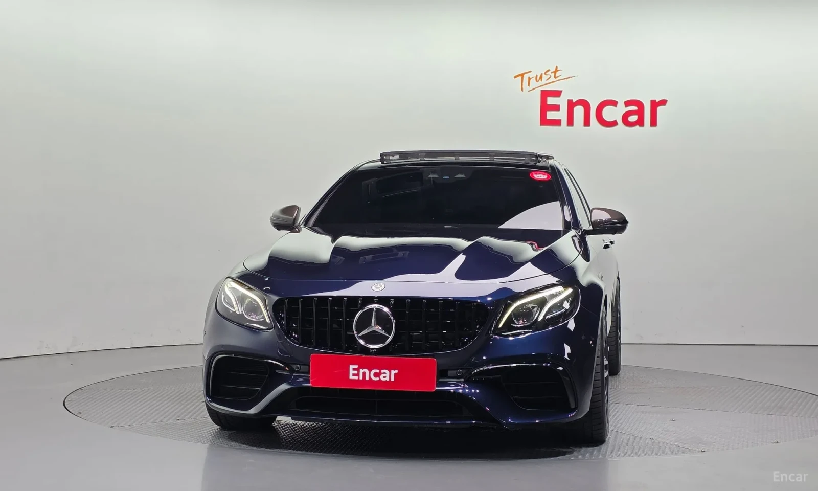 Mercedes-Benz E 63 AMG E 63 AMG\FULL EXTRI\TOP CENA, снимка 3 - Автомобили и джипове - 56185319