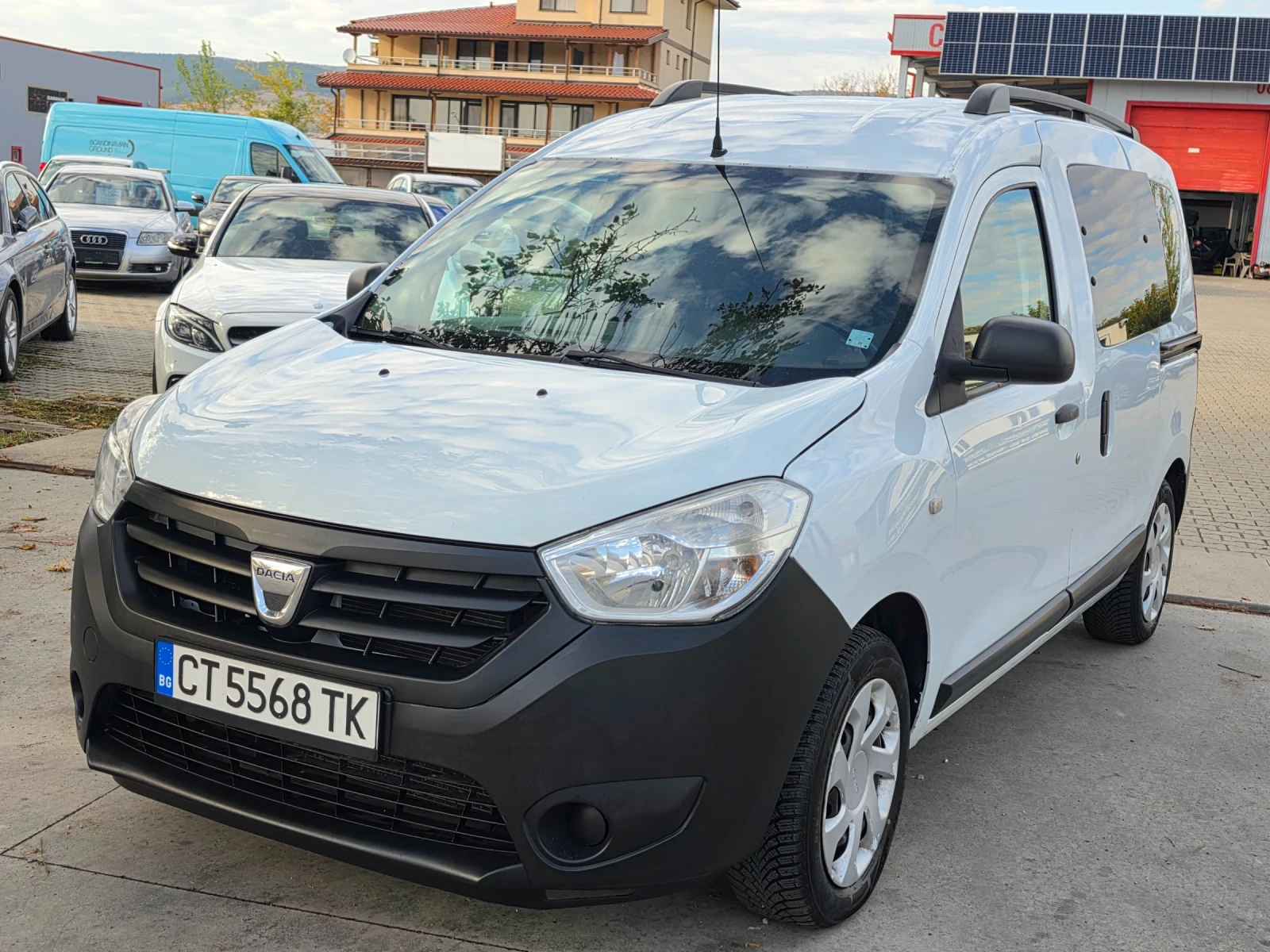 Dacia Dokker 1.6i* АГУ