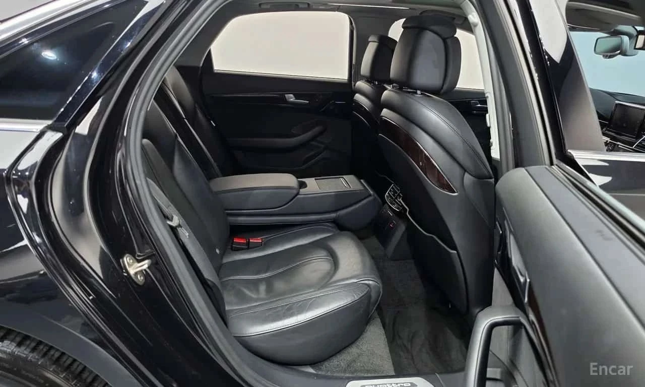 Audi A8, снимка 13 - Автомобили и джипове - 56723493