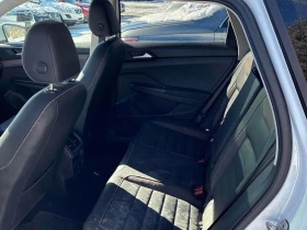 VW Taos Highline  CARFAX, снимка 12