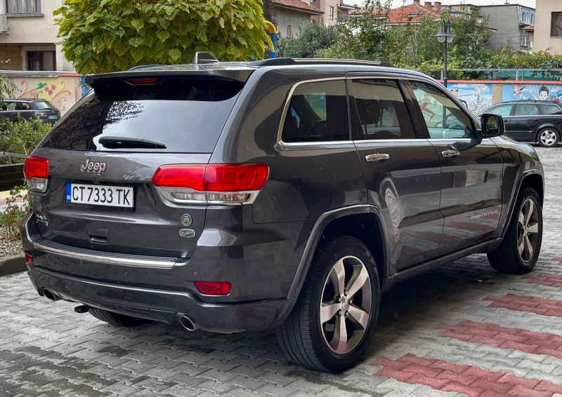 Jeep Grand cherokee 3.0 D OVERLAND , снимка 7 - Автомобили и джипове - 47557469