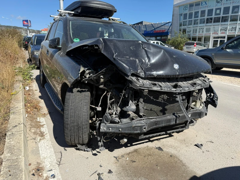 Mercedes-Benz ML 350 Автомобила се продава Цял с регистрация, снимка 3 - Автомобили и джипове - 52625230