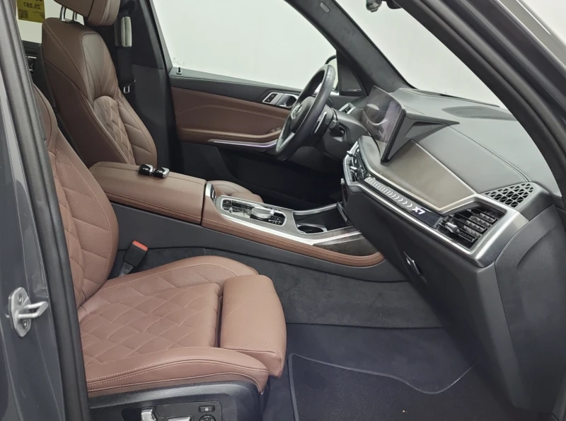 BMW X7 2024 BMW X7 XDRIVE40I, снимка 11 - Автомобили и джипове - 52850765