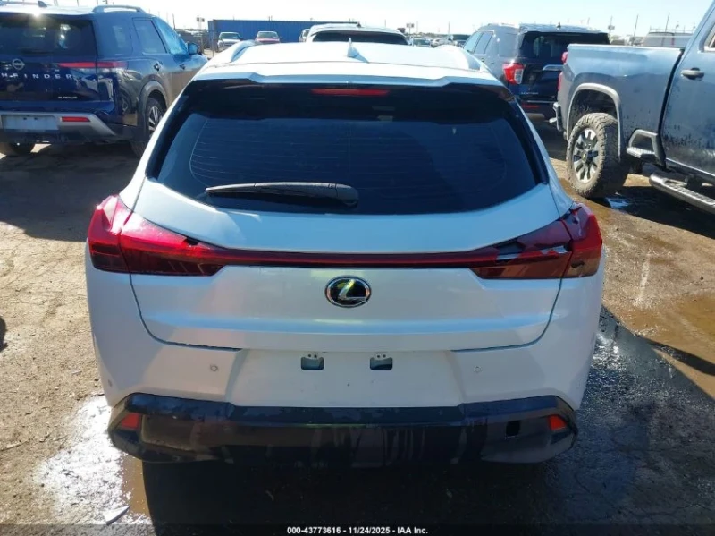 Lexus UX 200, снимка 14 - Автомобили и джипове - 53364557