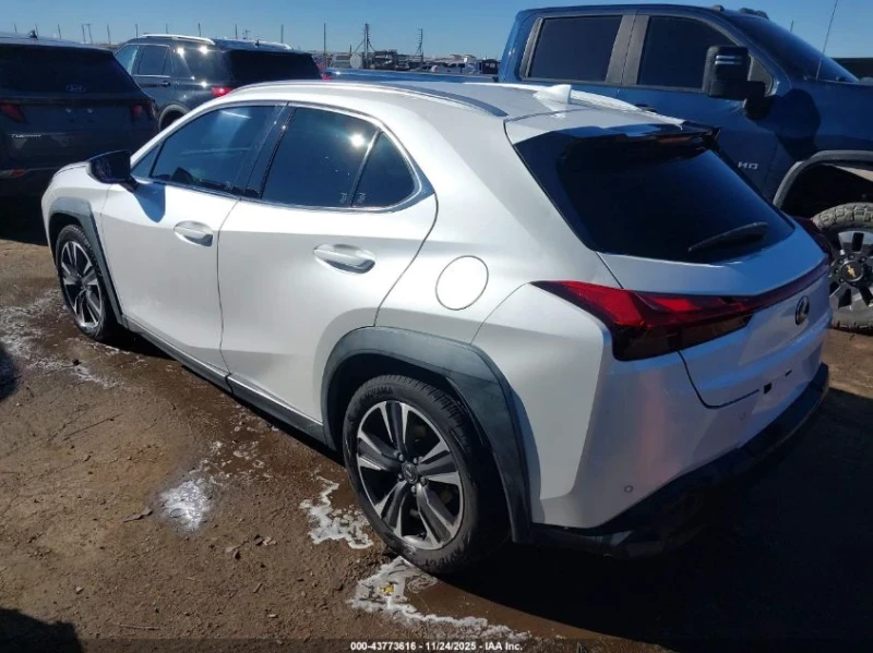 Lexus UX 200, снимка 2 - Автомобили и джипове - 53364557