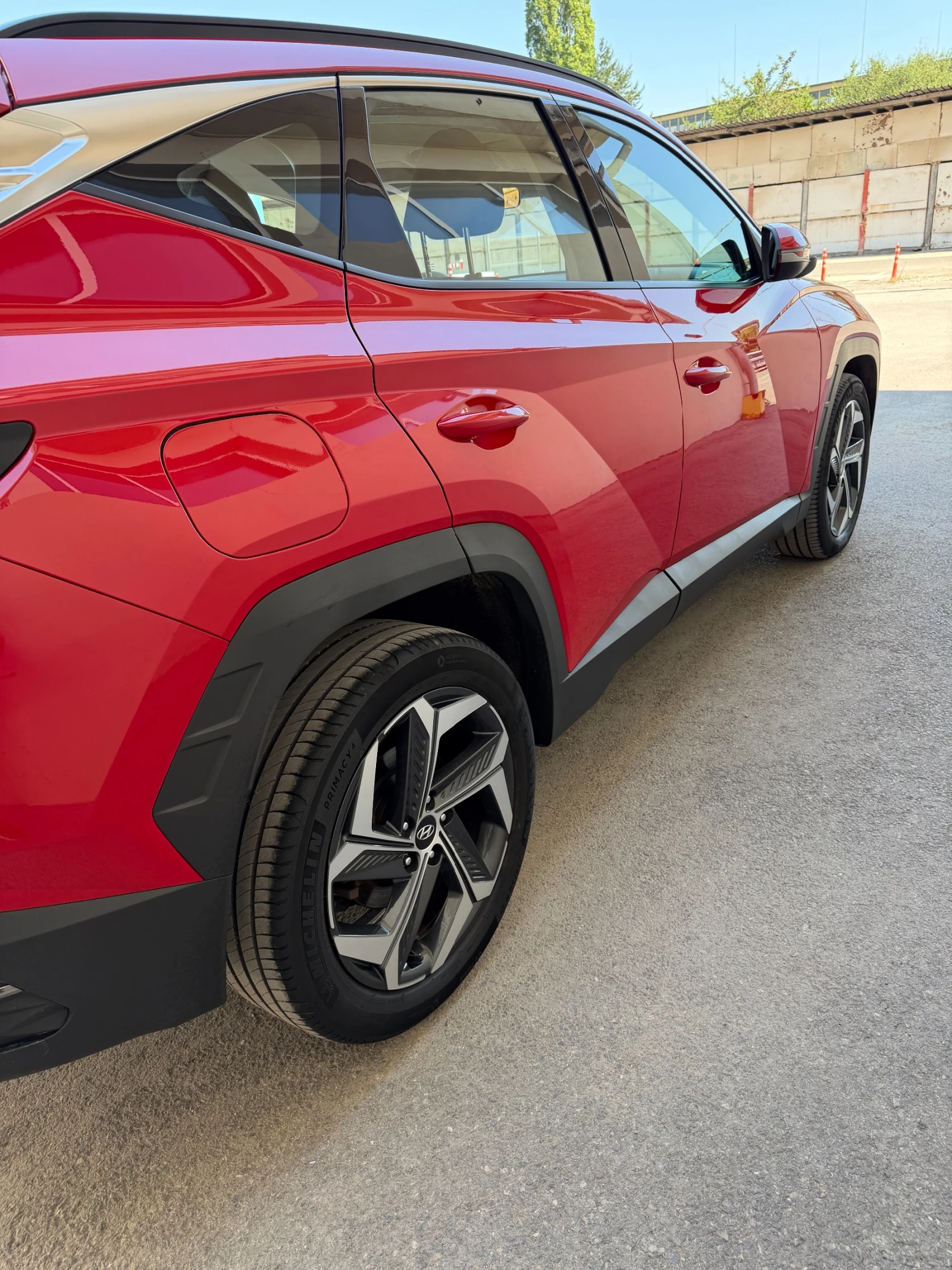 Hyundai Tucson Plug-in Hybrid 4x4, снимка 5 - Автомобили и джипове - 55077065