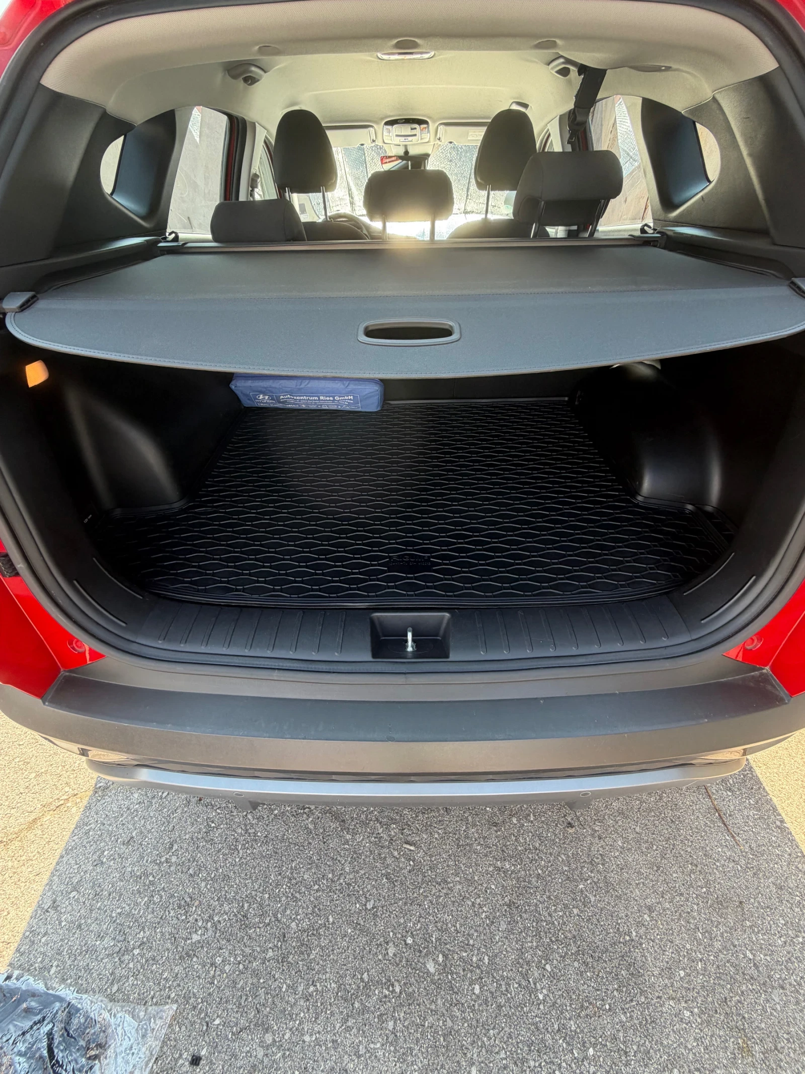 Hyundai Tucson Plug-in Hybrid 4x4, снимка 2 - Автомобили и джипове - 55077065