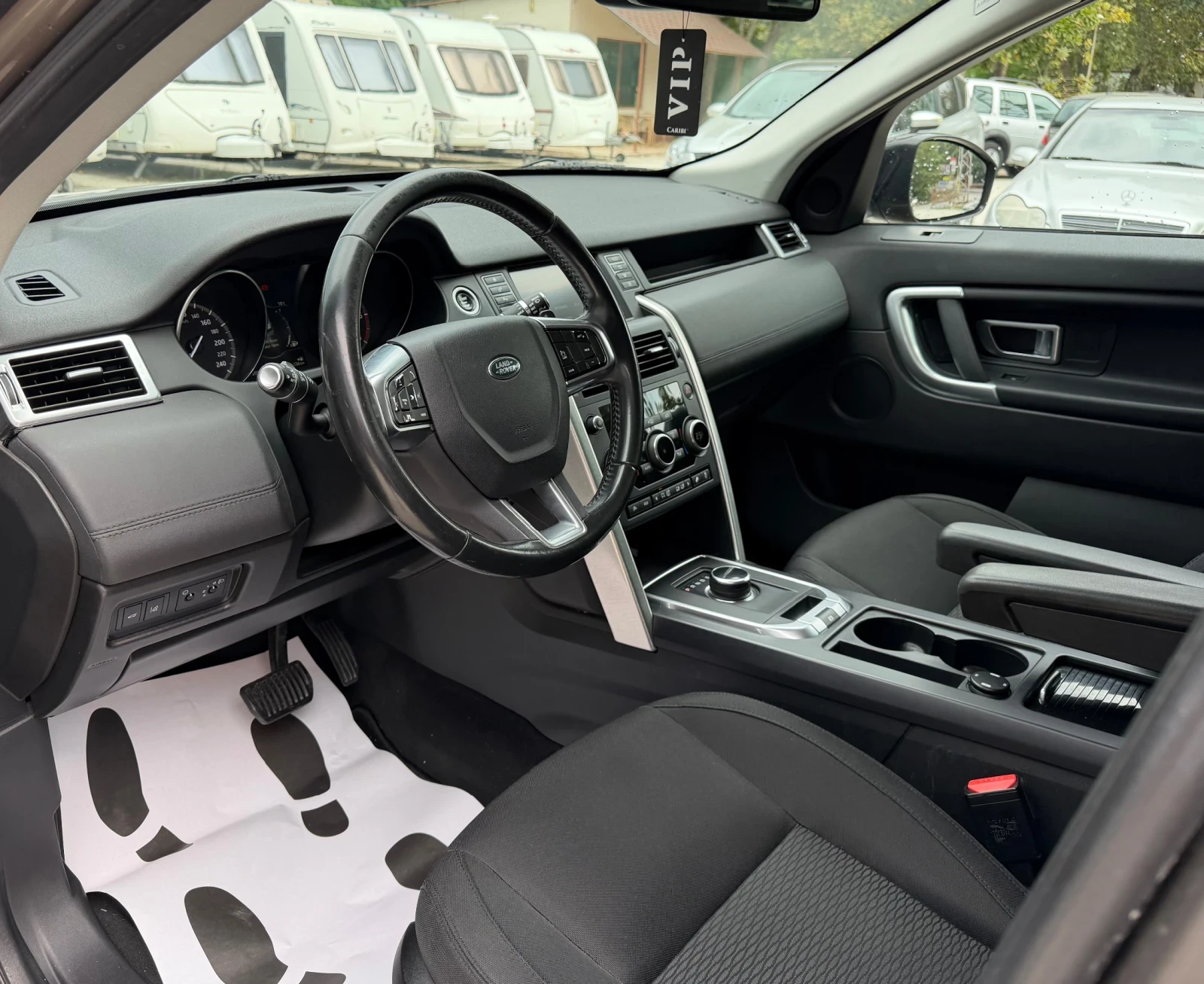 Land Rover Discovery Sport 2.0Td4/4x4/150ps, снимка 12 - Автомобили и джипове - 56160955
