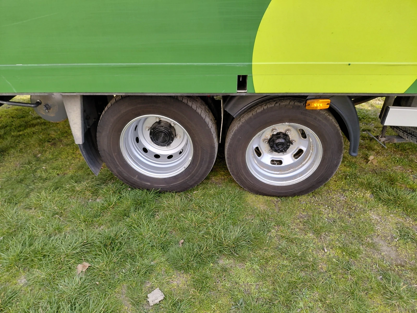 Iveco Daily 40C18, снимка 6 - Бусове и автобуси - 53878775