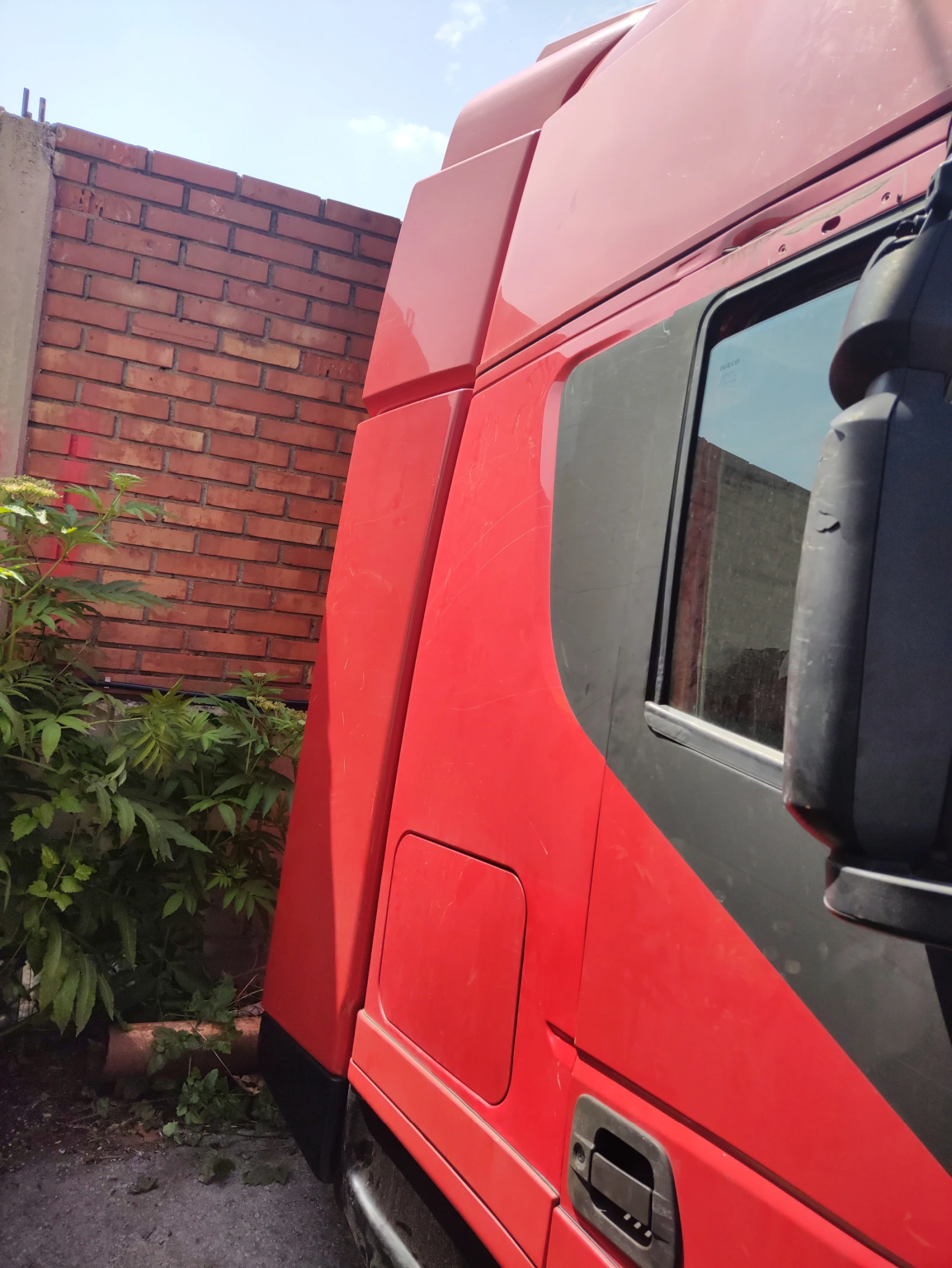 Iveco Stralis, снимка 13 - Камиони - 49997377