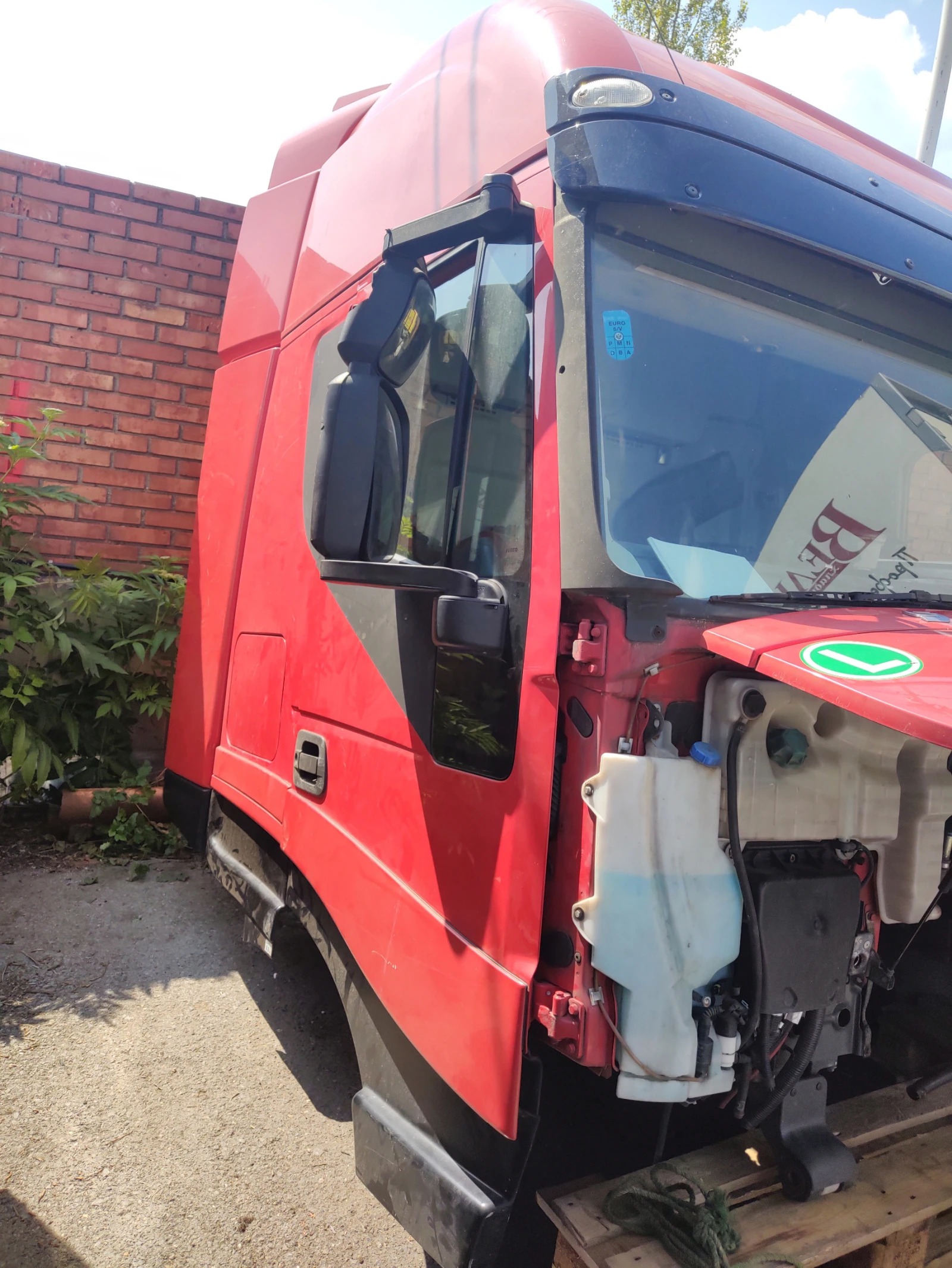 Iveco Stralis, снимка 14 - Камиони - 49997377