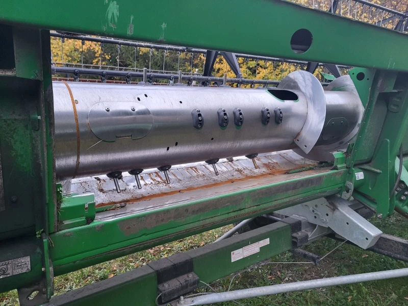 Комбайн John Deere T660i + ХЕДЕР ЛИЗИНГ, снимка 7 - Селскостопанска техника - 51172669