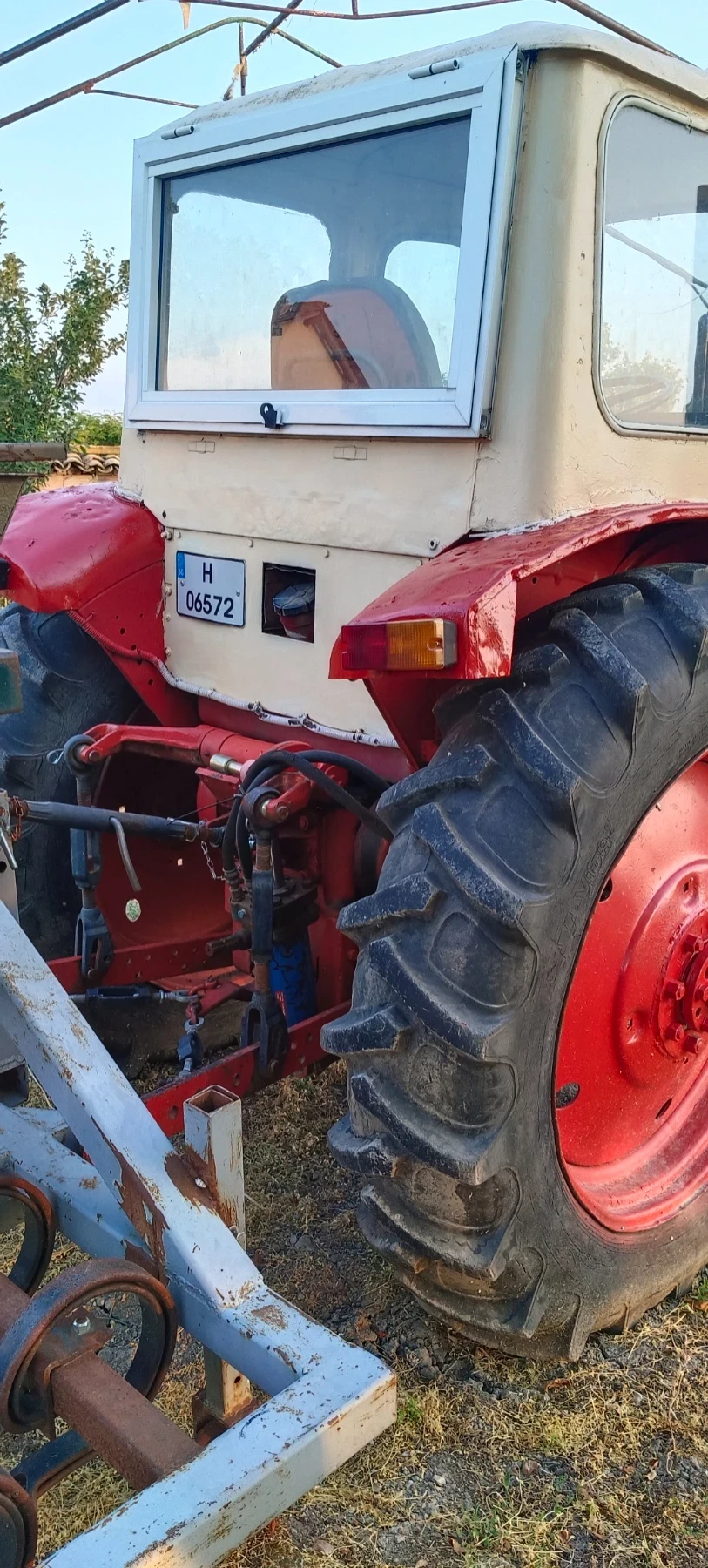 Трактор ЮМЗ, снимка 4 - Селскостопанска техника - 53950276