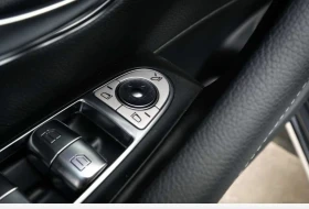 Mercedes-Benz E 200 E200D 63 000 км, снимка 11