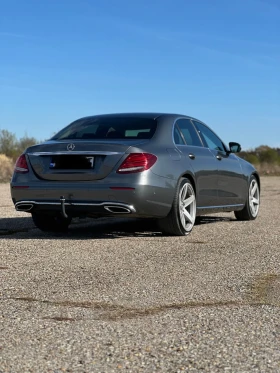 Mercedes-Benz E 200 E200D 63 000 км, снимка 4