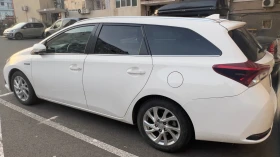 Toyota Auris Hibrid , снимка 2