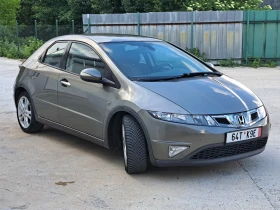Honda Civic 1.8i-vtec Facelift Уникат, снимка 5