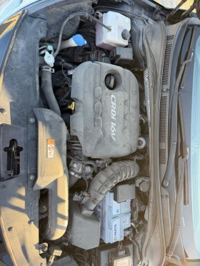 Hyundai I40 1.7CRDI-КОЖА-НАВИ-ПАНОРАМА, снимка 16