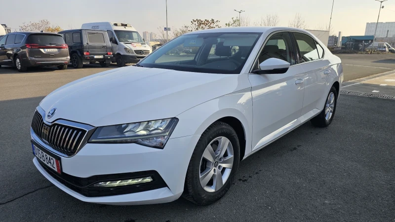 Skoda Superb 1.5  бензин - 150 к.с - 7Gавтомат , снимка 2 - Автомобили и джипове - 48165733