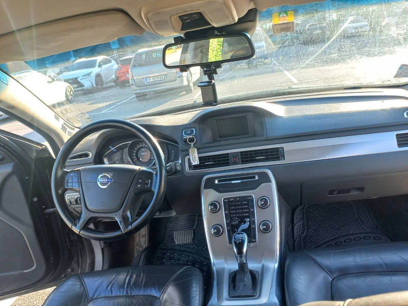 Volvo V70 T5, снимка 7 - Автомобили и джипове - 52244289