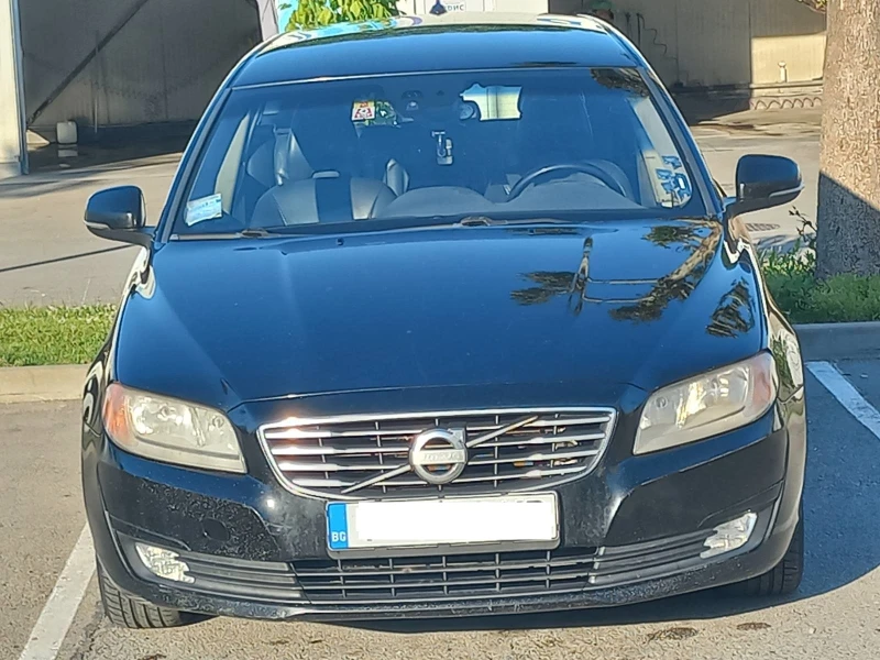 Volvo V70 T5, снимка 2 - Автомобили и джипове - 52244289