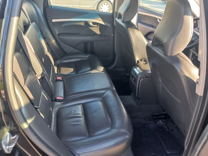 Volvo V70 T5, снимка 10 - Автомобили и джипове - 52244289