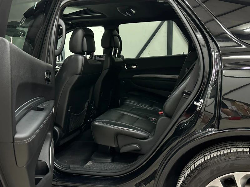 Dodge Durango * 5.7 R/T* DISTRONIC* ОБДУХ* ПОДГРЕВ* , снимка 14 - Автомобили и джипове - 51055348
