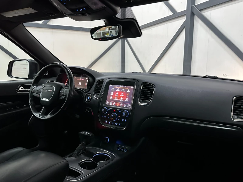 Dodge Durango * 5.7 R/T* DISTRONIC* ОБДУХ* ПОДГРЕВ* , снимка 12 - Автомобили и джипове - 51055348