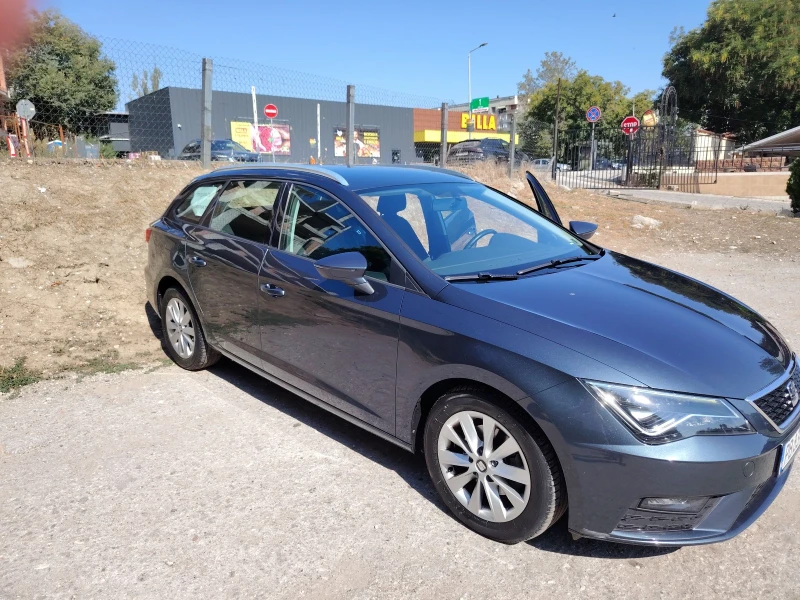 Seat Leon, снимка 4 - Автомобили и джипове - 51644335
