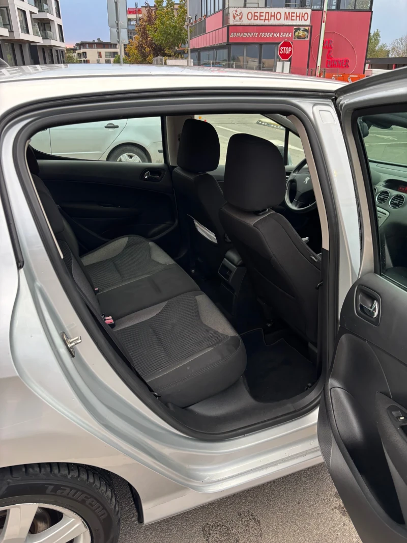 Peugeot 308 1.6 фейслифт, снимка 12 - Автомобили и джипове - 51842668