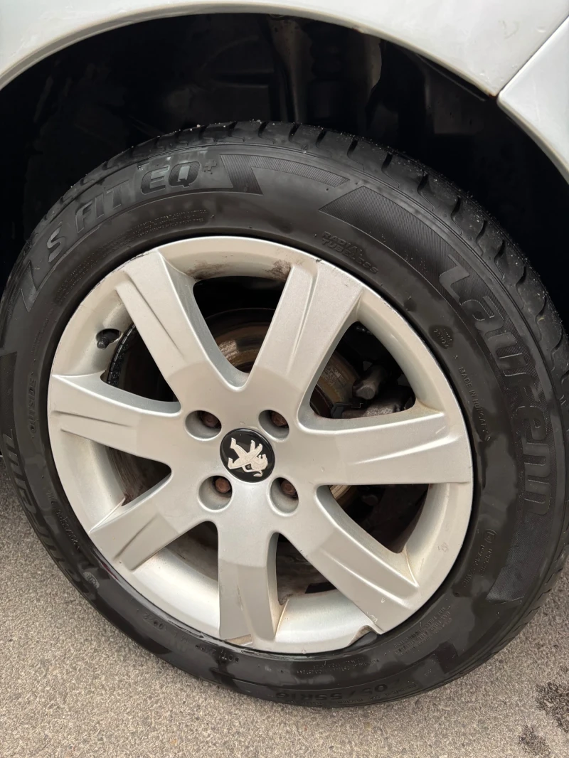 Peugeot 308 1.6 фейслифт, снимка 16 - Автомобили и джипове - 51842668