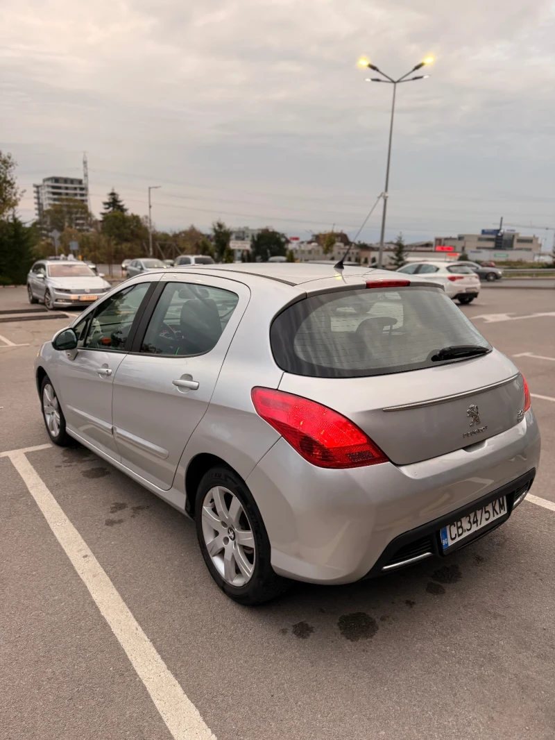 Peugeot 308 1.6 фейслифт, снимка 3 - Автомобили и джипове - 51842668