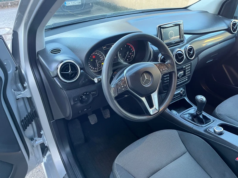 Mercedes-Benz B 180 B 180, CDI, 2013г., снимка 12 - Автомобили и джипове - 52583493