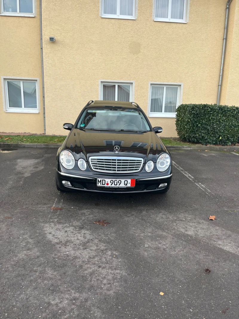 Mercedes-Benz E 220, снимка 2 - Автомобили и джипове - 52621742