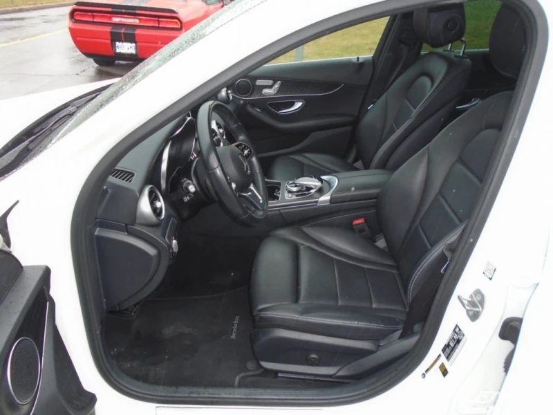 Mercedes-Benz C 300 4MATIC, снимка 9 - Автомобили и джипове - 52694958