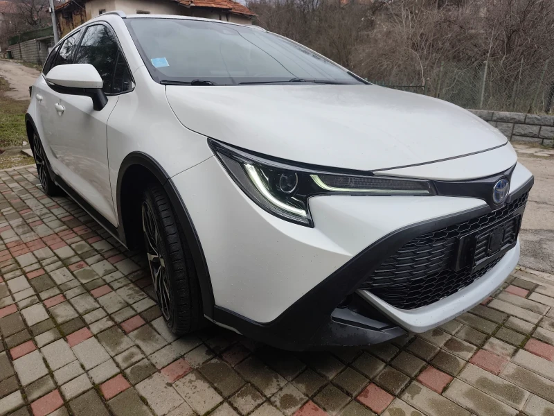 Toyota Corolla TREK 2.0 Хибрид 184к.с 09.2022г, снимка 5 - Автомобили и джипове - 52724155