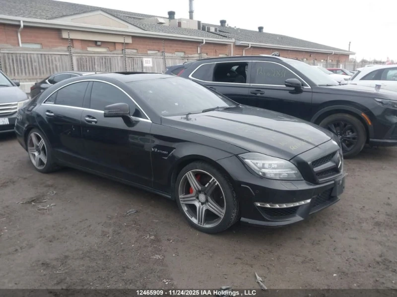 Mercedes-Benz CLS 63 AMG * CARFAX * БЕЗ ПЪРВОНАЧАЛНА ВНОСКА, снимка 13 - Автомобили и джипове - 52734915