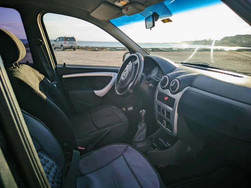 Dacia Logan MCV, снимка 5 - Автомобили и джипове - 52935529