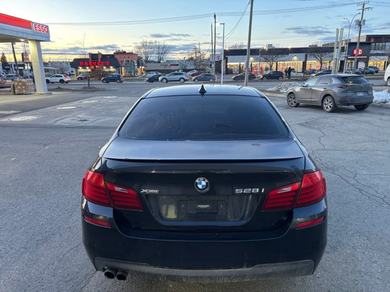 BMW 528 * 528i xDrive * CARFAX * ЦЕНА ДО БГ, снимка 4 - Автомобили и джипове - 53338334