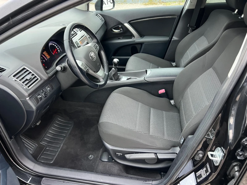 Toyota Avensis 1.8-NAVI FULL, снимка 9 - Автомобили и джипове - 53384176