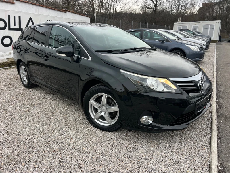 Toyota Avensis 1.8-NAVI FULL