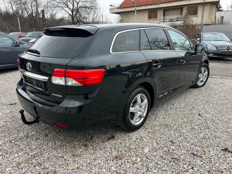 Toyota Avensis 1.8-NAVI FULL, снимка 4 - Автомобили и джипове - 53384176