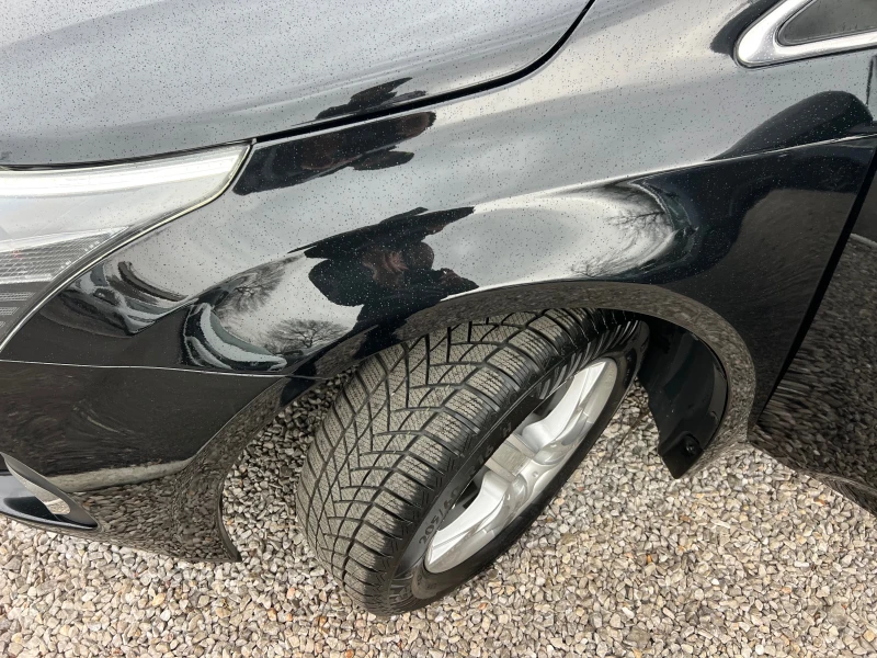 Toyota Avensis 1.8-NAVI FULL, снимка 15 - Автомобили и джипове - 53384176