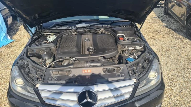 Mercedes-Benz C 220 200 220 250 300 350 6, 3 AMG, снимка 16 - Автомобили и джипове - 31110073